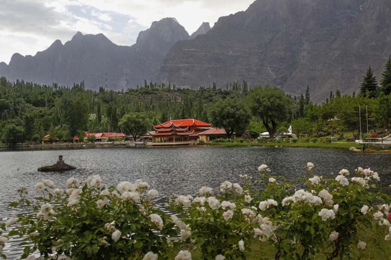 Travels and Tours Exploring the World with Unforgettable Experiences