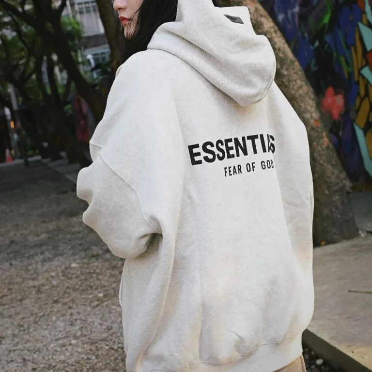 Unstoppable Elegance: Bold Looks for a High-Powered Life