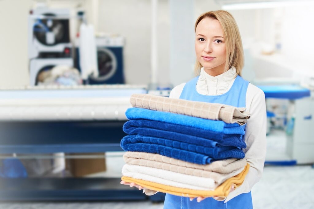 wash-and-fold laundry service