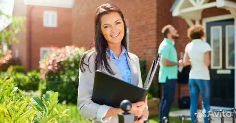 real estate agent
