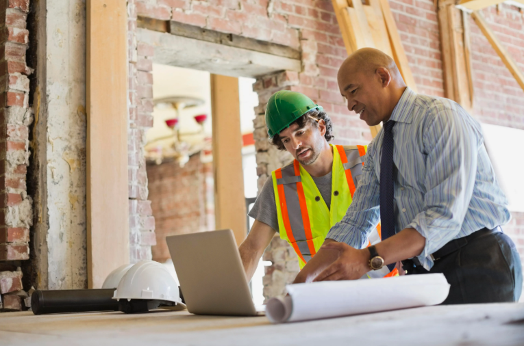 How General Contractors Help You Stay on Budget and Schedule