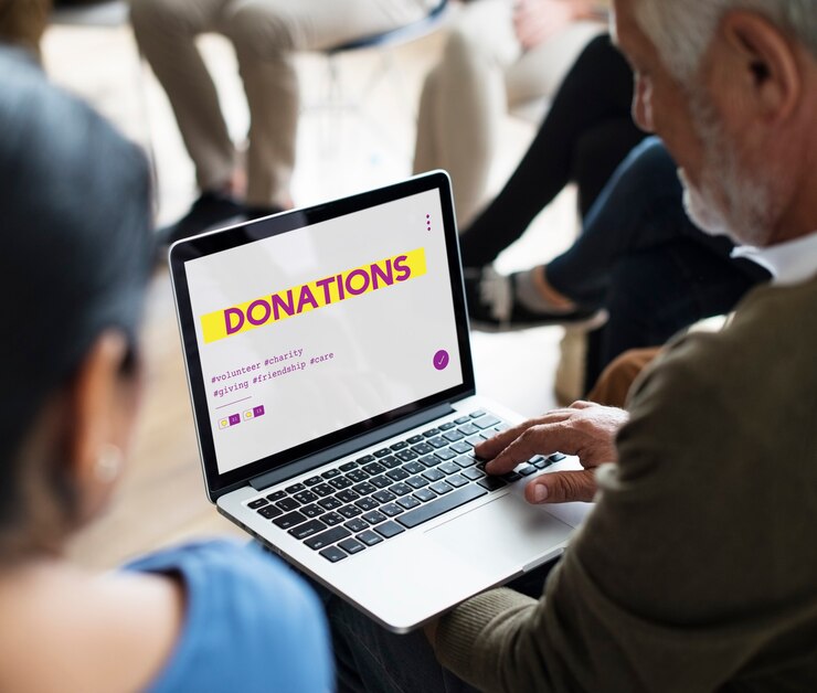 donation-community-service-volunteer-support_53876-122818