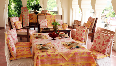 tablecloth cover