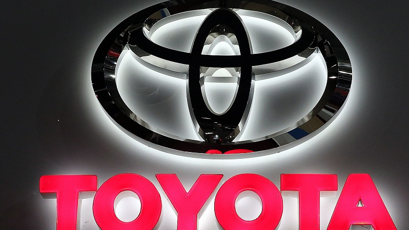 Authorized toyota showroom in West Delhi