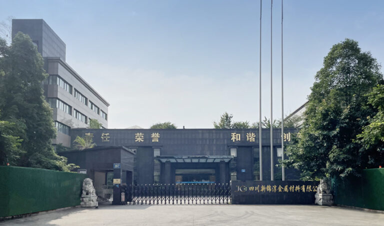 960-565