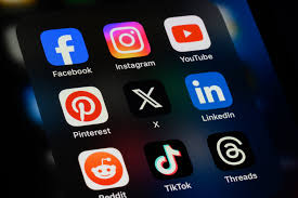 socail media services