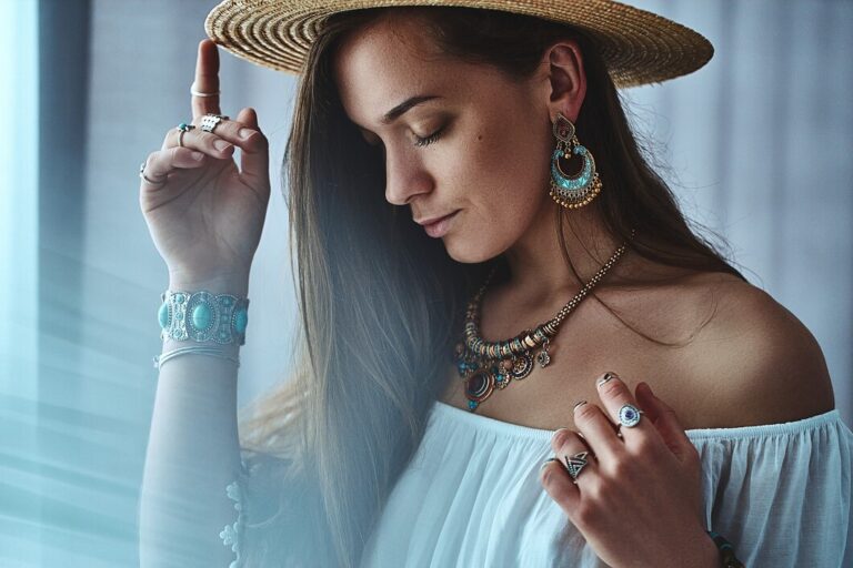 Online Jewellery Gifts for Women