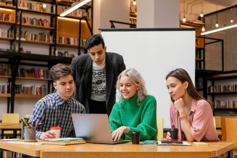 Is there any difference between the IIM online MBA and the IIM executive MBA?