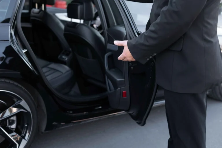 Luxury Black Car Service in Manhattan