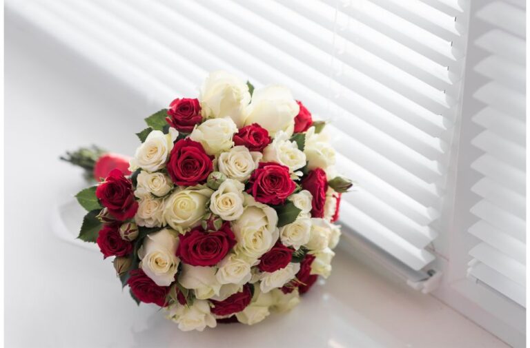 30 Rose Bouquet for Anniversary