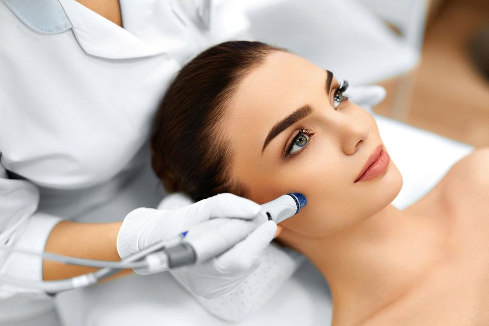 Laser Acne Solutions Dubai: Top Dermatologists